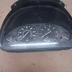 BMW E 39