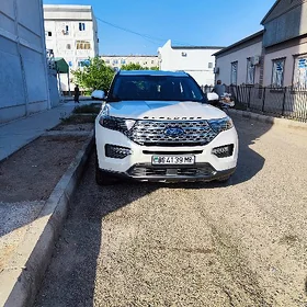 Ford Explorer 2021