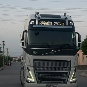 Volvo FH16 2021