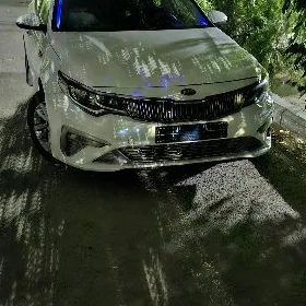 Kia Optima 2020