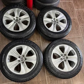 Highlander Diska R18 Original