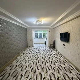 Центр. 1эт. 3комн