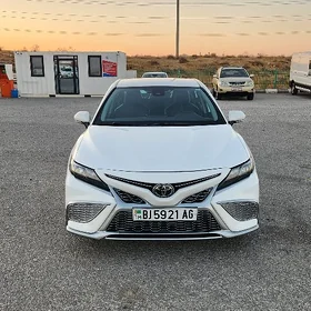 Toyota Camry 2023