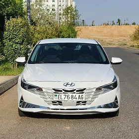Hyundai Elantra 2021