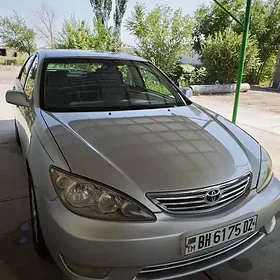 Toyota Camry 2003