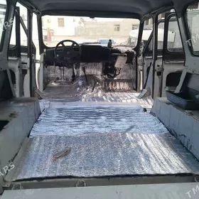 UAZ 469 1992