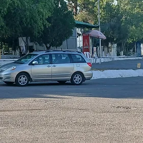 Toyota Sienna 2009