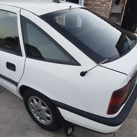 Opel Vectra 1991