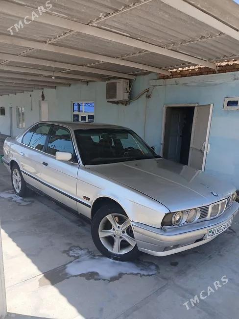 BMW 525 1993