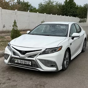Toyota Camry 2022