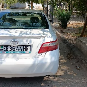Toyota Camry 2010