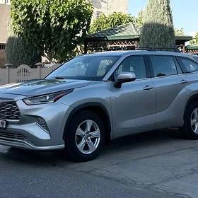 Toyota Highlander 2022