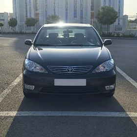 Toyota Camry 2005