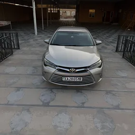 Toyota Camry 2016