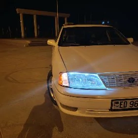Toyota Avalon 1999
