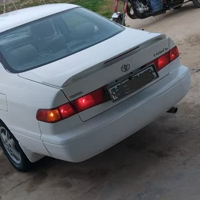 Toyota Camry 2000