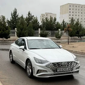 Hyundai Sonata 2021