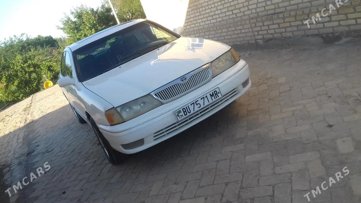 Toyota Avalon 1999