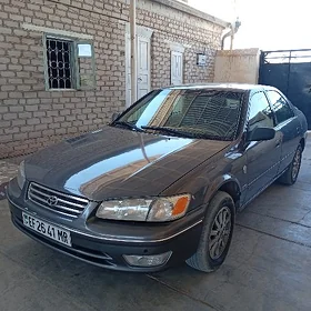 Toyota Camry 1997