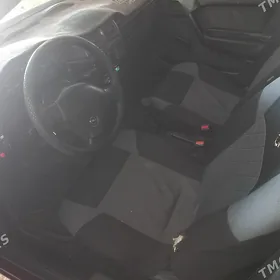 Opel Vectra 1990