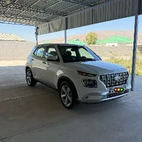 Hyundai Venue 2021