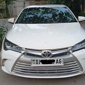 Toyota Camry 2017