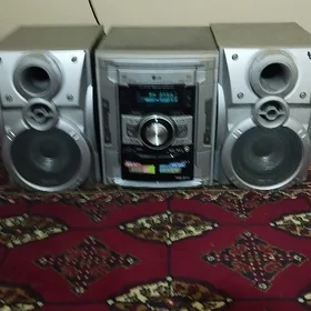 LG