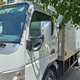 Mitsubishi Canter 2013