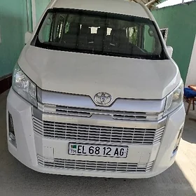 Toyota Hiace 2020