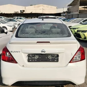 Nissan Sunny 2023