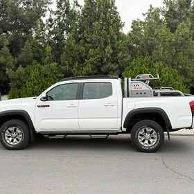 Toyota Tacoma 2018
