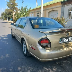 Nissan Maxima 2000