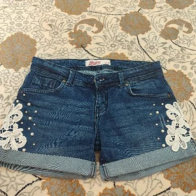 jyns shortik