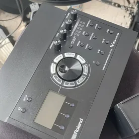 baraban pult roland td17