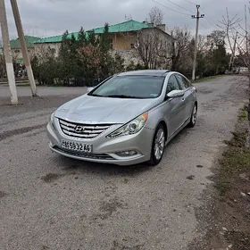 Hyundai Sonata 2012