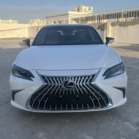 Lexus ES 350 2025