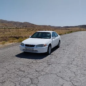 Toyota Camry 2001