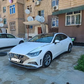 Hyundai Sonata 2021