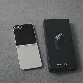 Samsung Z Flip 6. 12/256