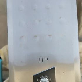 Газовая колонка.