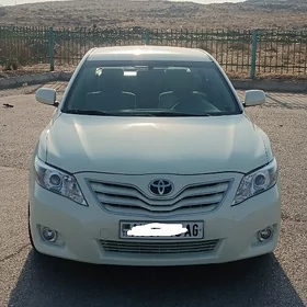 Toyota Camry 2011