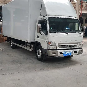 Mitsubishi Canter 2010