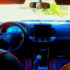 Toyota Camry 2004