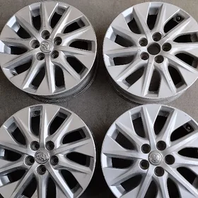 karolla r15