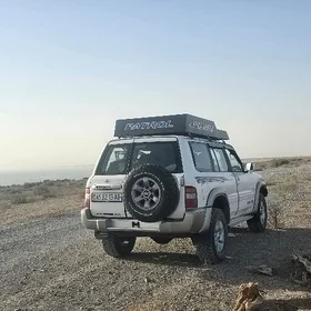 Nissan Patrol 1998