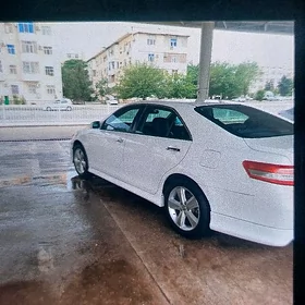 Toyota Camry 2010