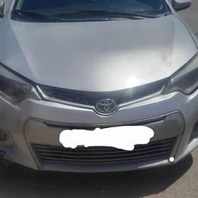 Toyota Corolla 2015