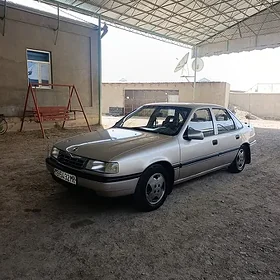 Opel Vectra 1990