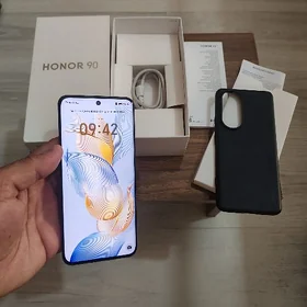 HONOR 90 (ram 12/512 gb)