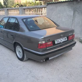 BMW 525 1992
